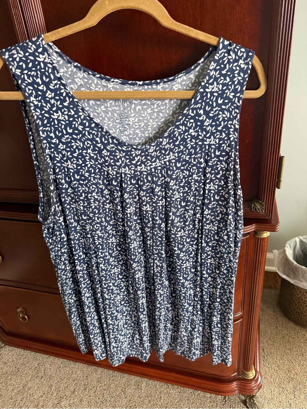 croft & barrow Navy Blue and White Floral Tank Top